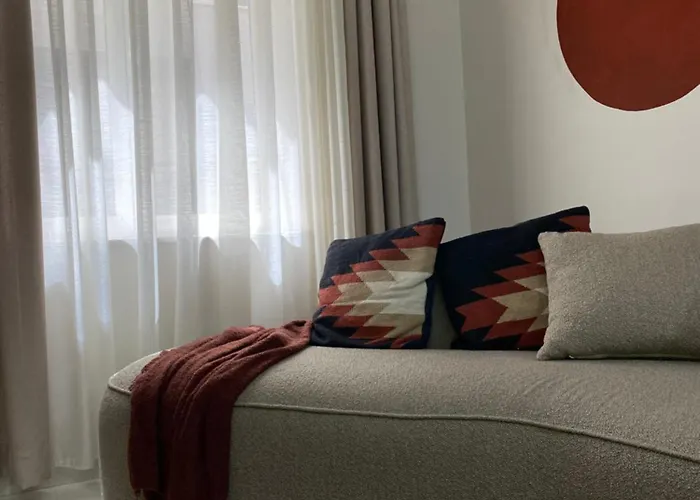 Blloku * טיראנה